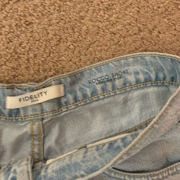 NWT Fidelity Rocco boyfriend shorts size 25 - Picture 3 of 5